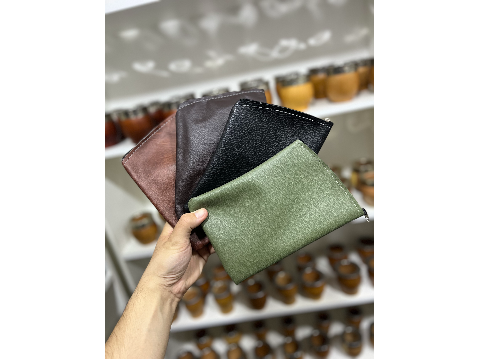 YERBERA ECO CUERO COLORES VARIOS