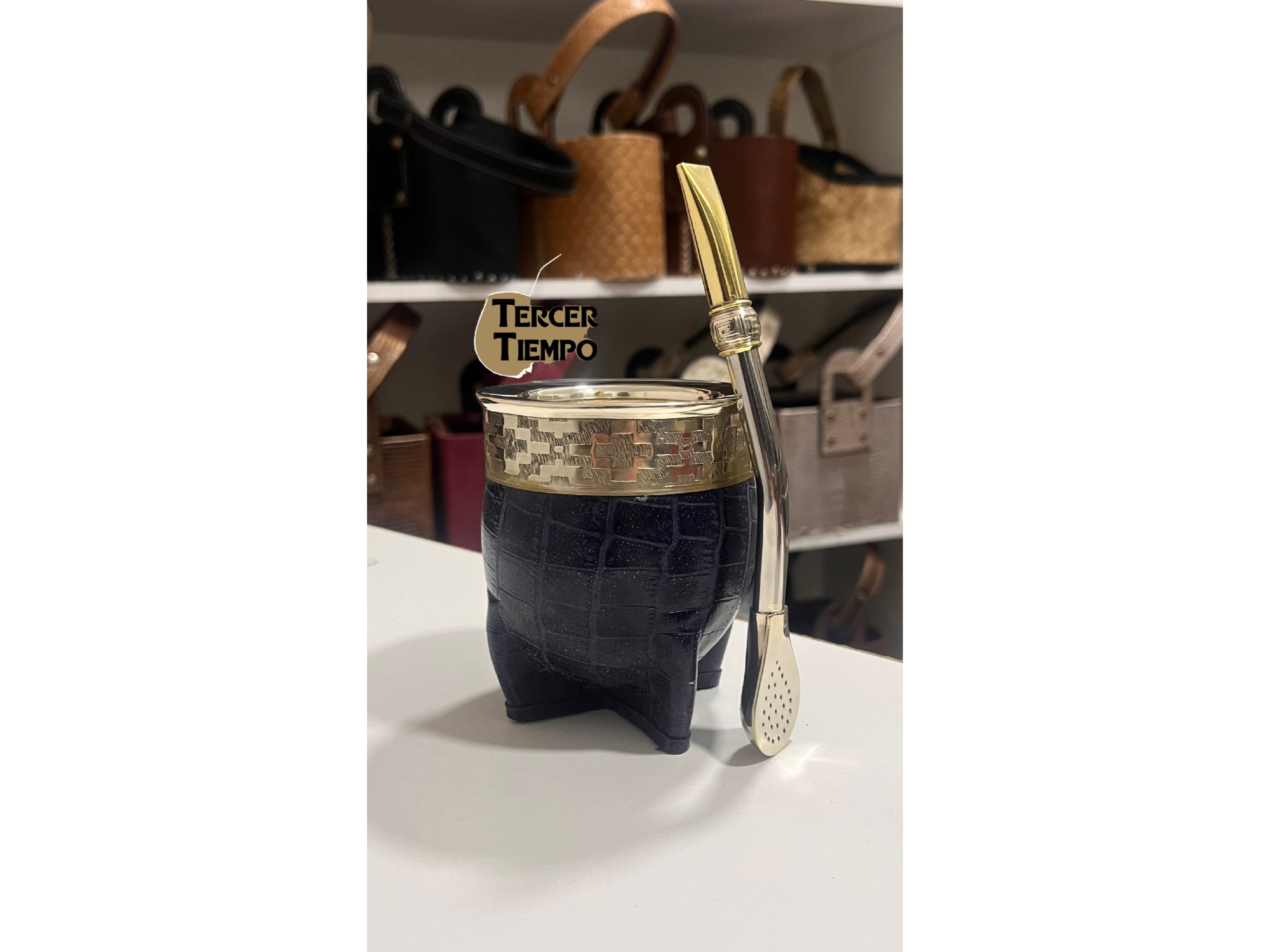 IMPERIAL AZUL DOBLE CUERO CON VIROLA LISA ALPACA