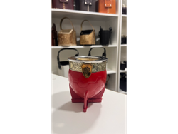 MATE IMPERIAL ROJO DE RIVER CON APLIQUE DE BRONCE DE RIVER
