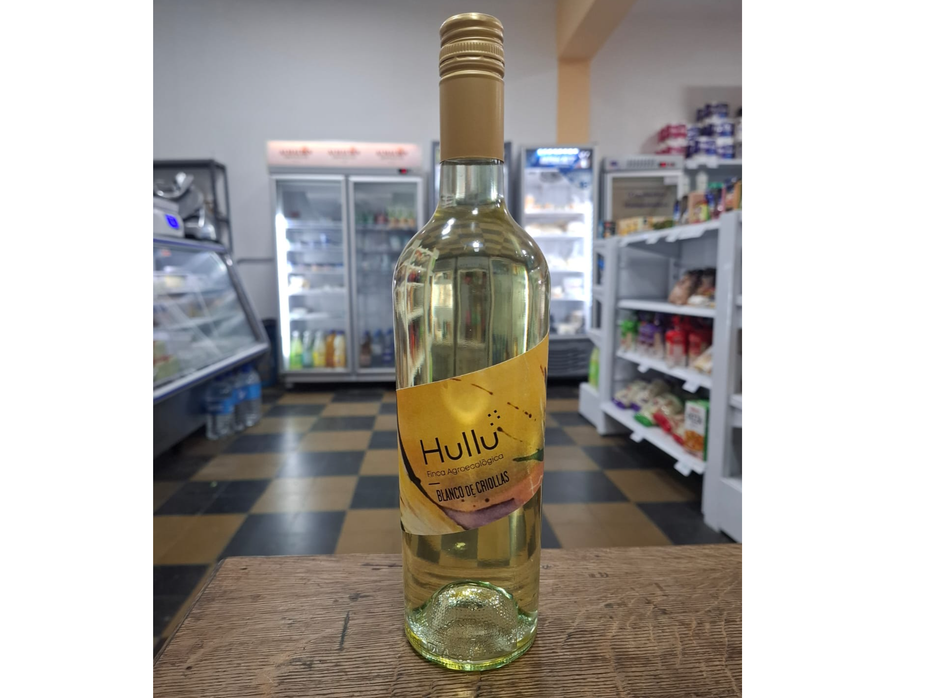 Vino blanco agroecologico HULLU