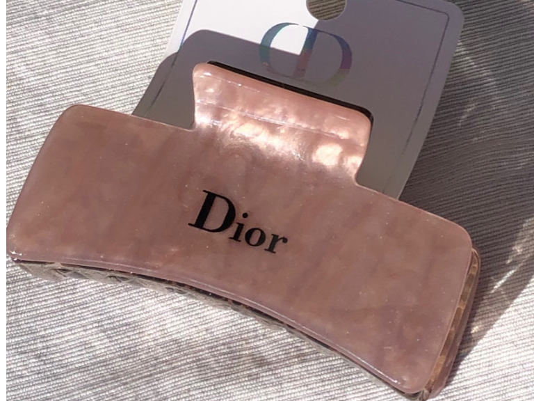 Broche Dior