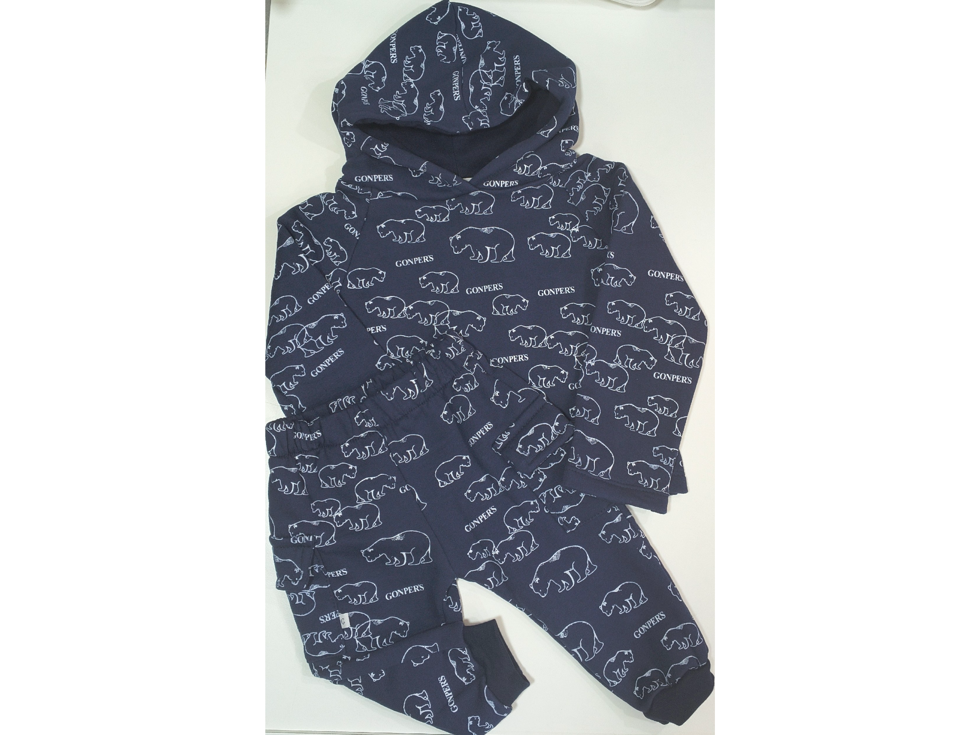 Conjunto friza ositos talle 9 meses