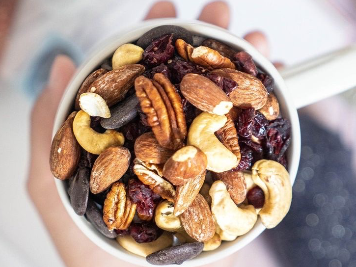Mix Seco con Arándanos y Avellanas