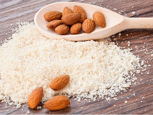Harina de almendras sin piel (100 % pura)