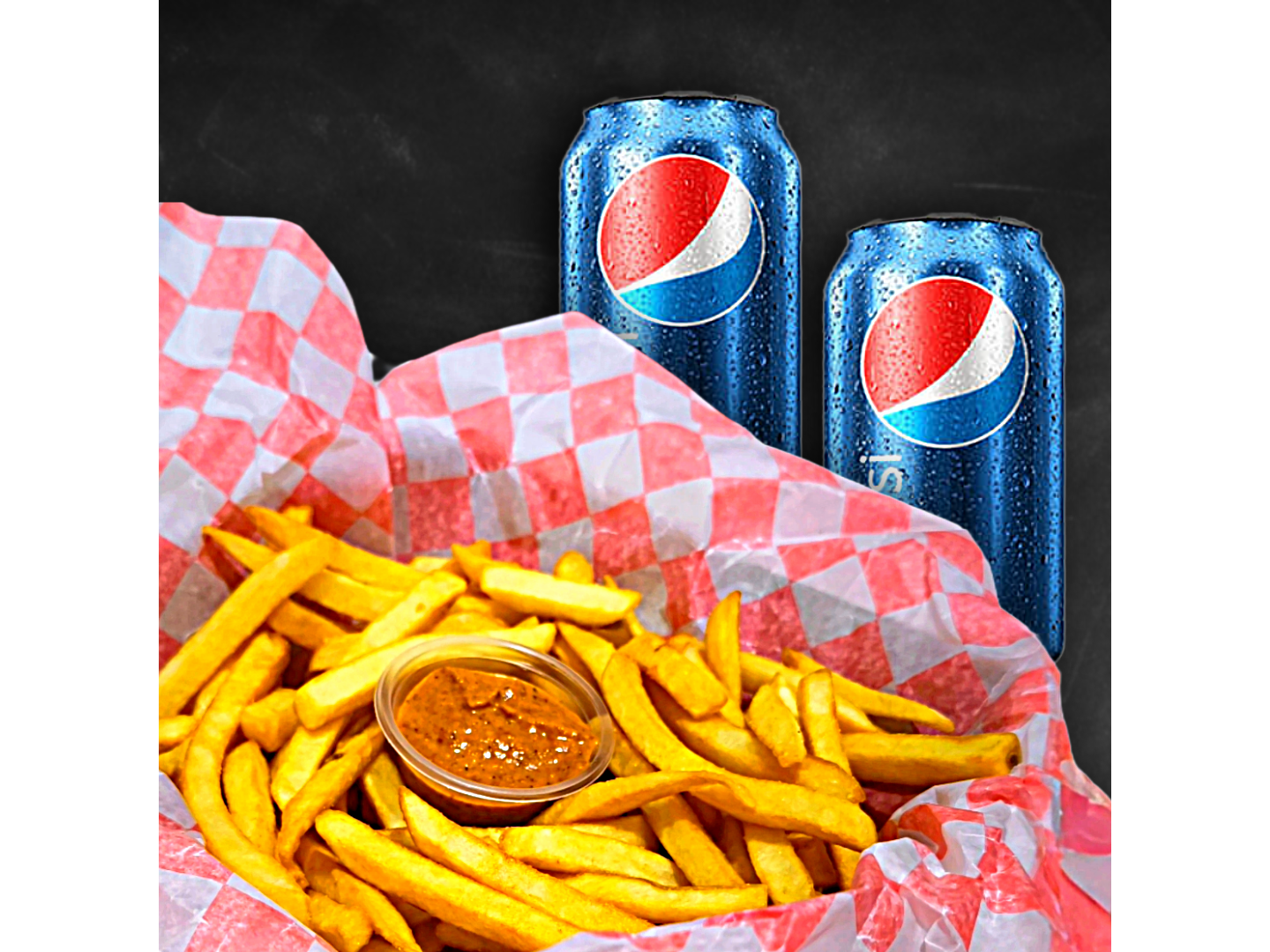 Porción de papas de 400 g + un dip a elección + 2 Pepsi 354 cc