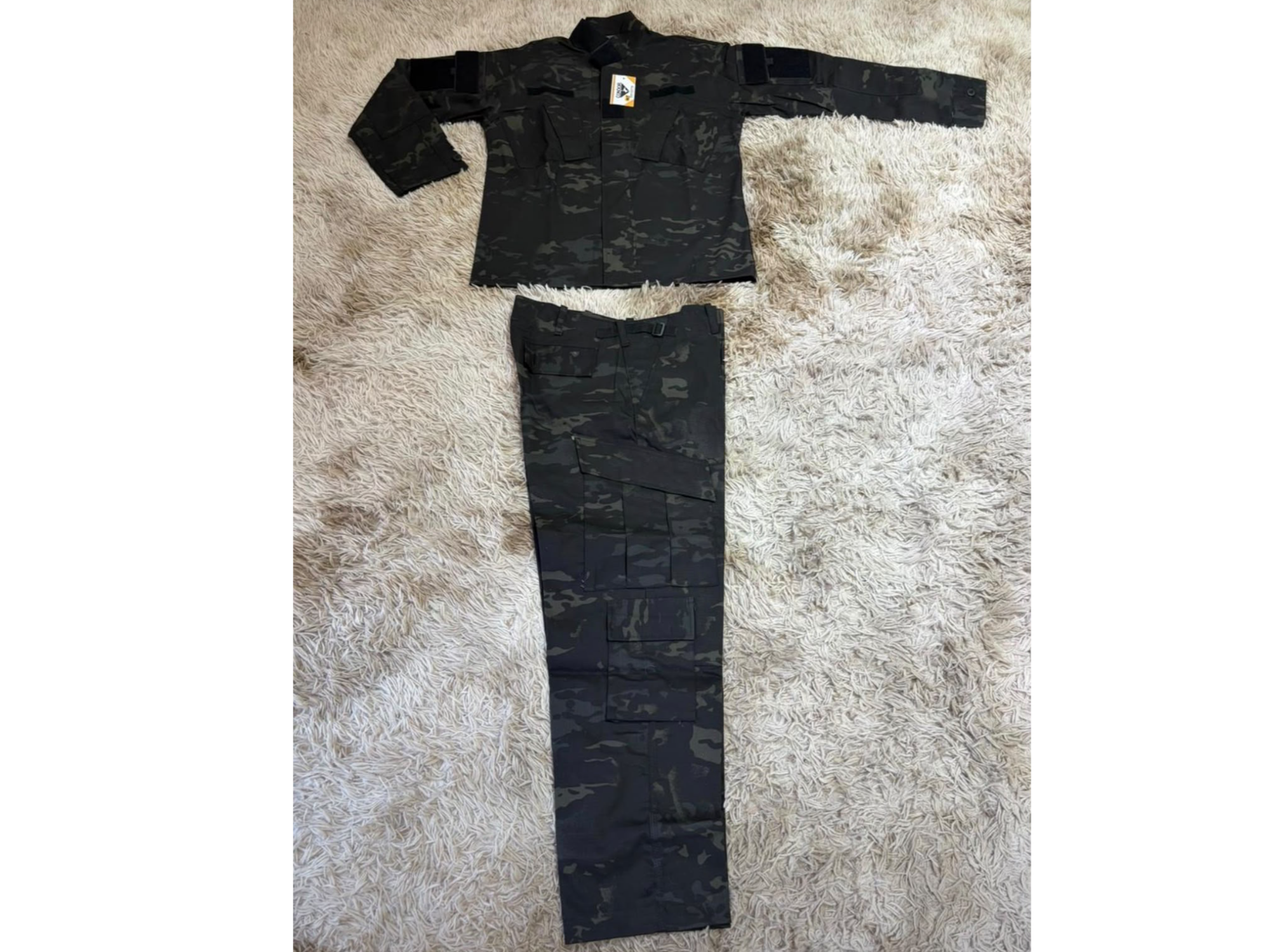 Uniforme Multiblack