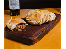 6 empanadas +bebida 500cc