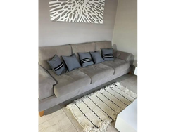 Alfombra Karo cruda con linea fina negra 110x60