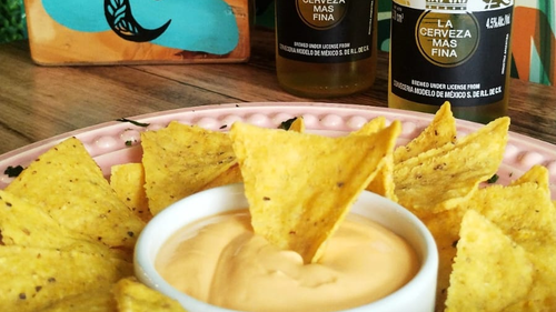 PARA ACOMPAÑAR UNA CERVECITA O LIMONADA