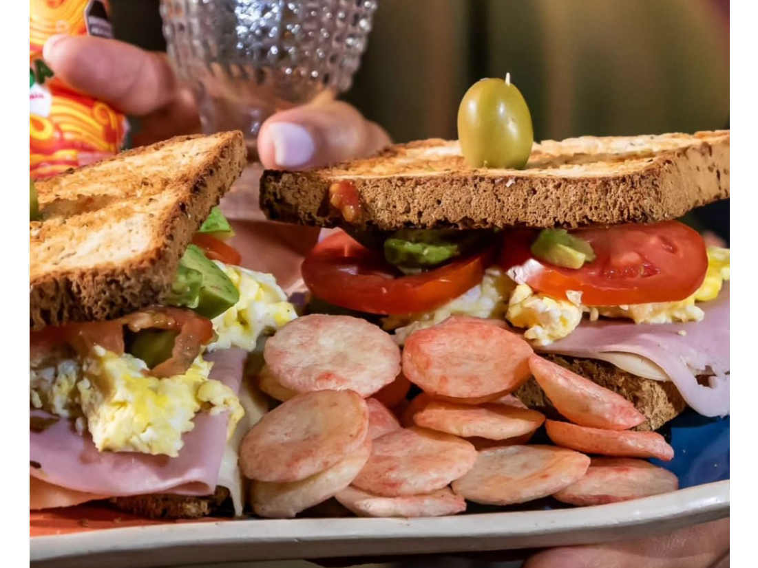 N°3 SÁNDWICH COMPLETÍSIMO