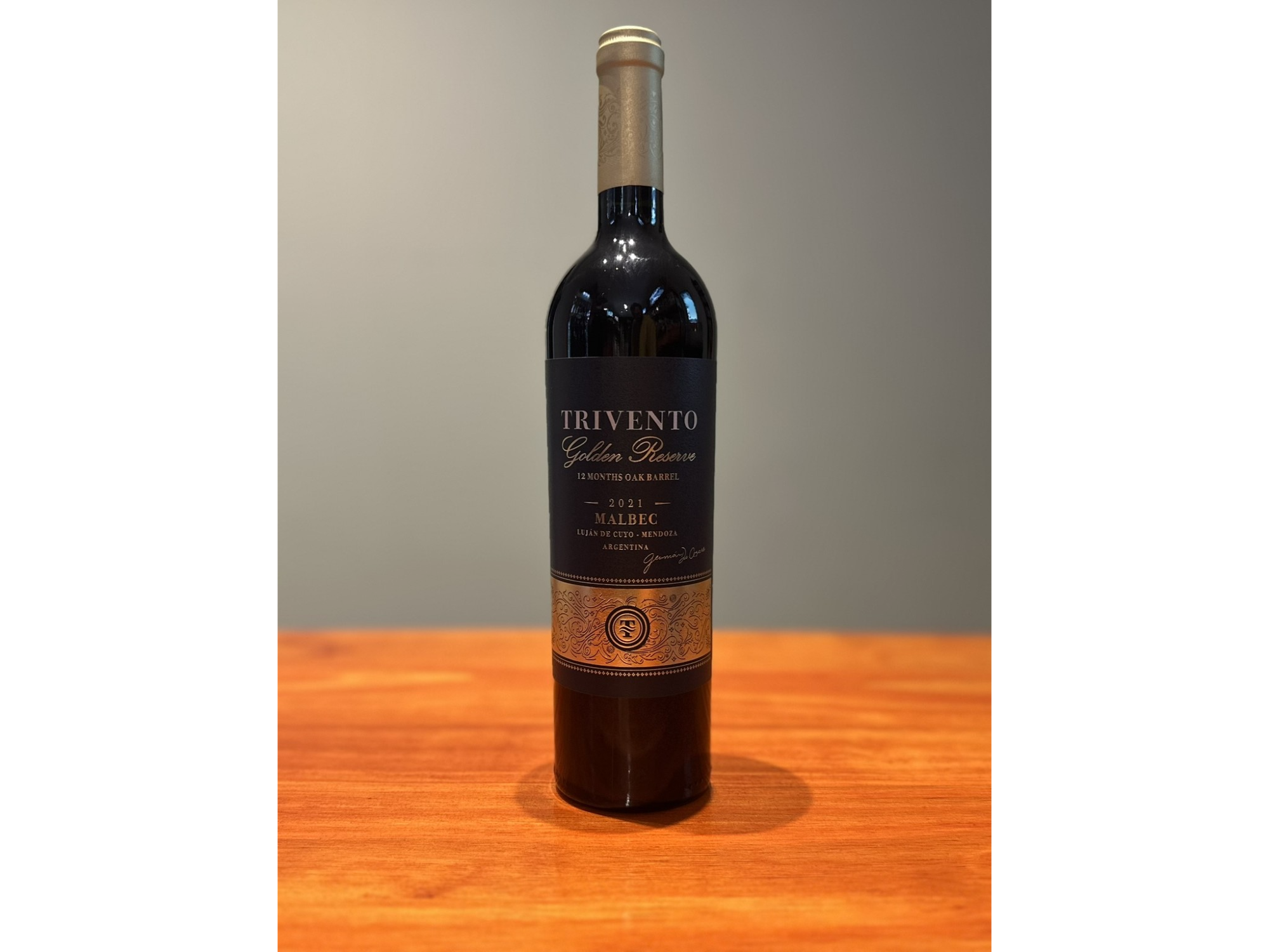 GOLDEN RESERVA - MALBEC