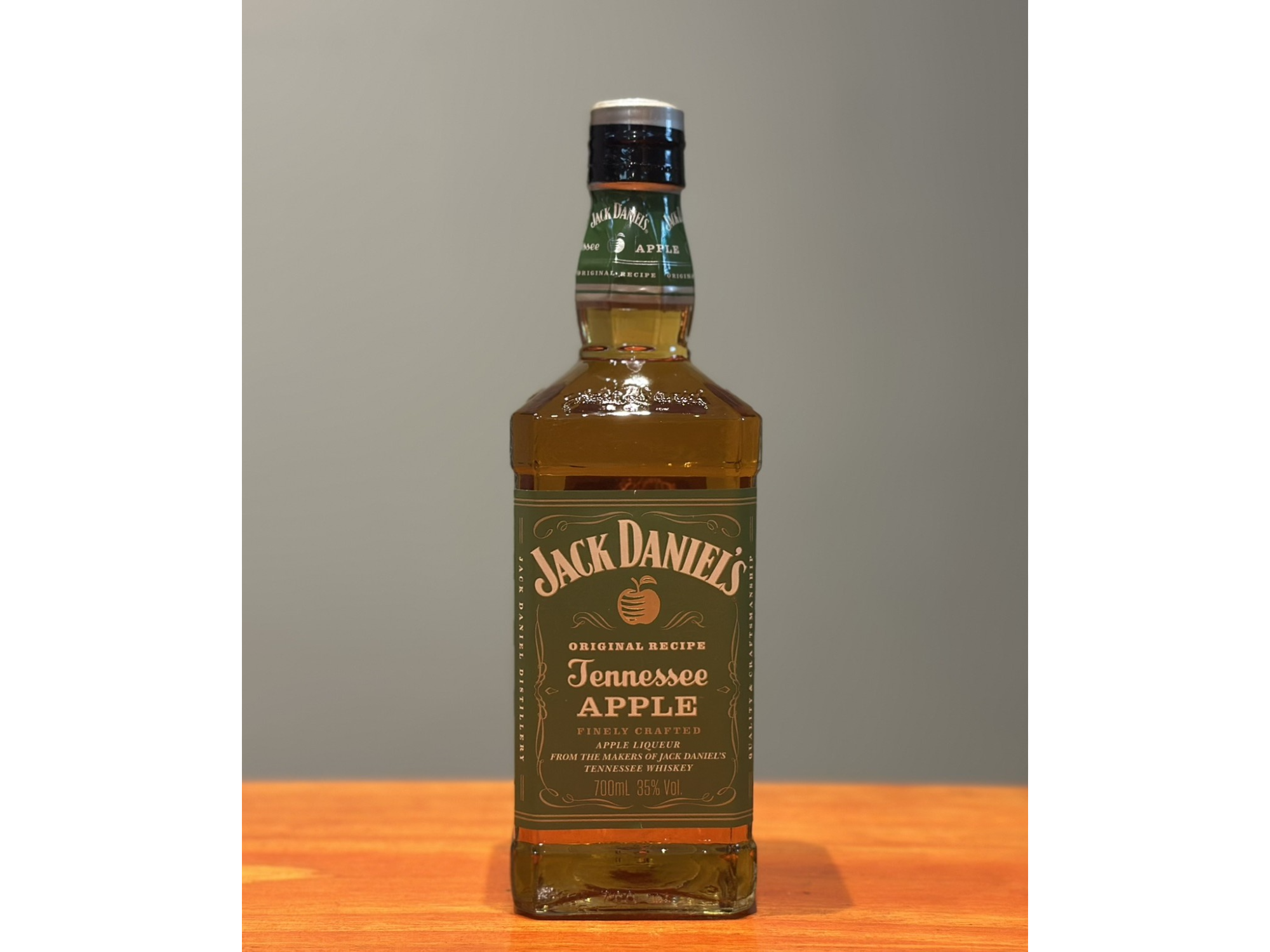 JACK DANIELS  - APPLE