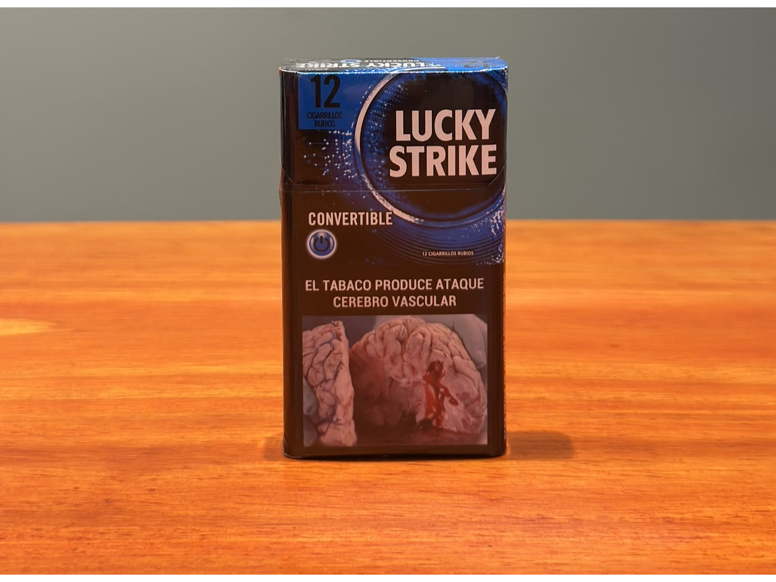 LUCKY CONVERTIBLE 12