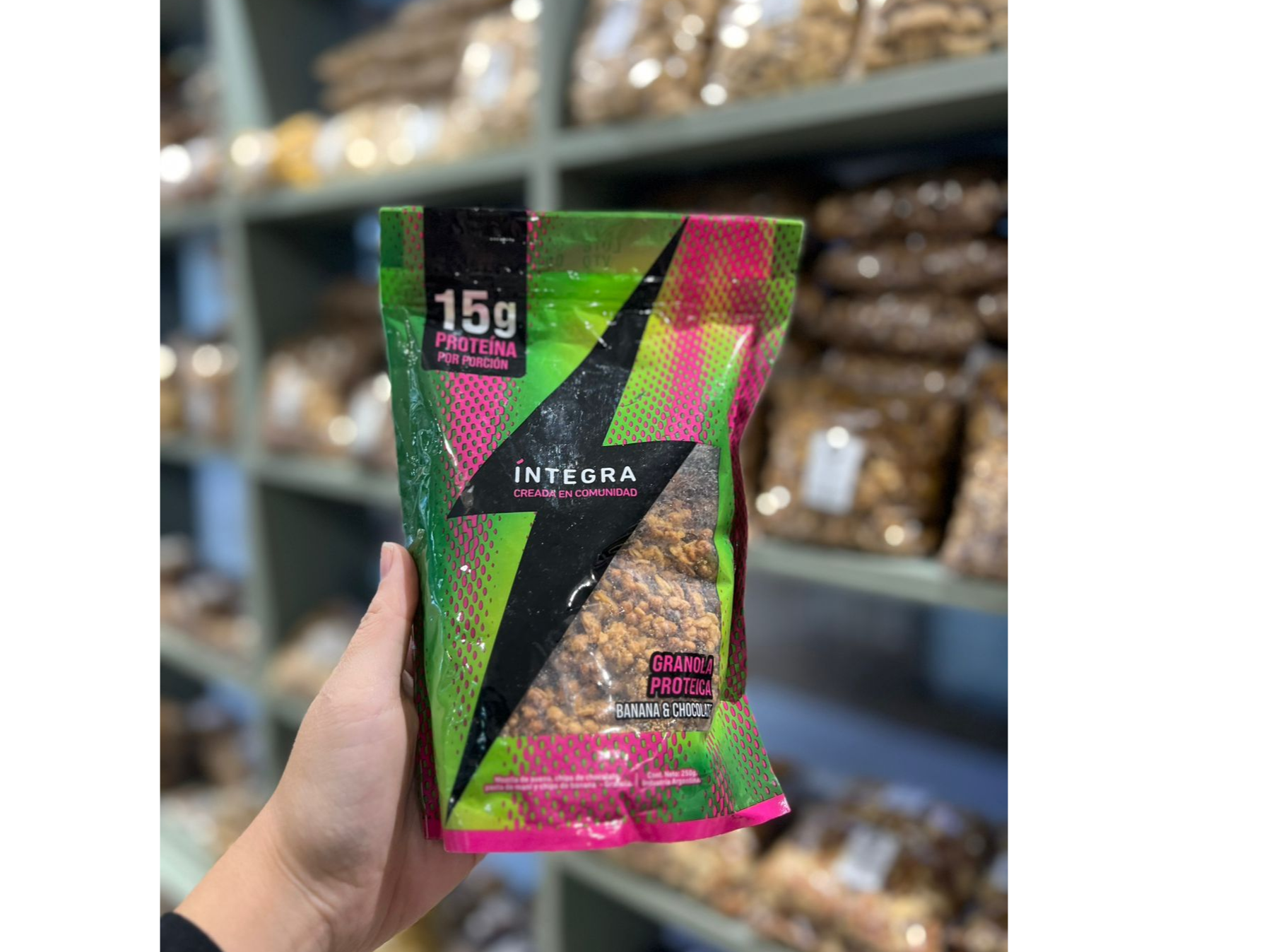 Granola Integra proteica x250g  de banana y chocolate (15g proteina)