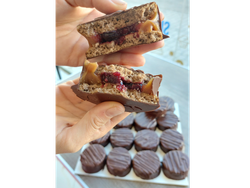 Alfajor de frutos rojos
