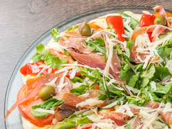Rúcula y Jamón Crudo