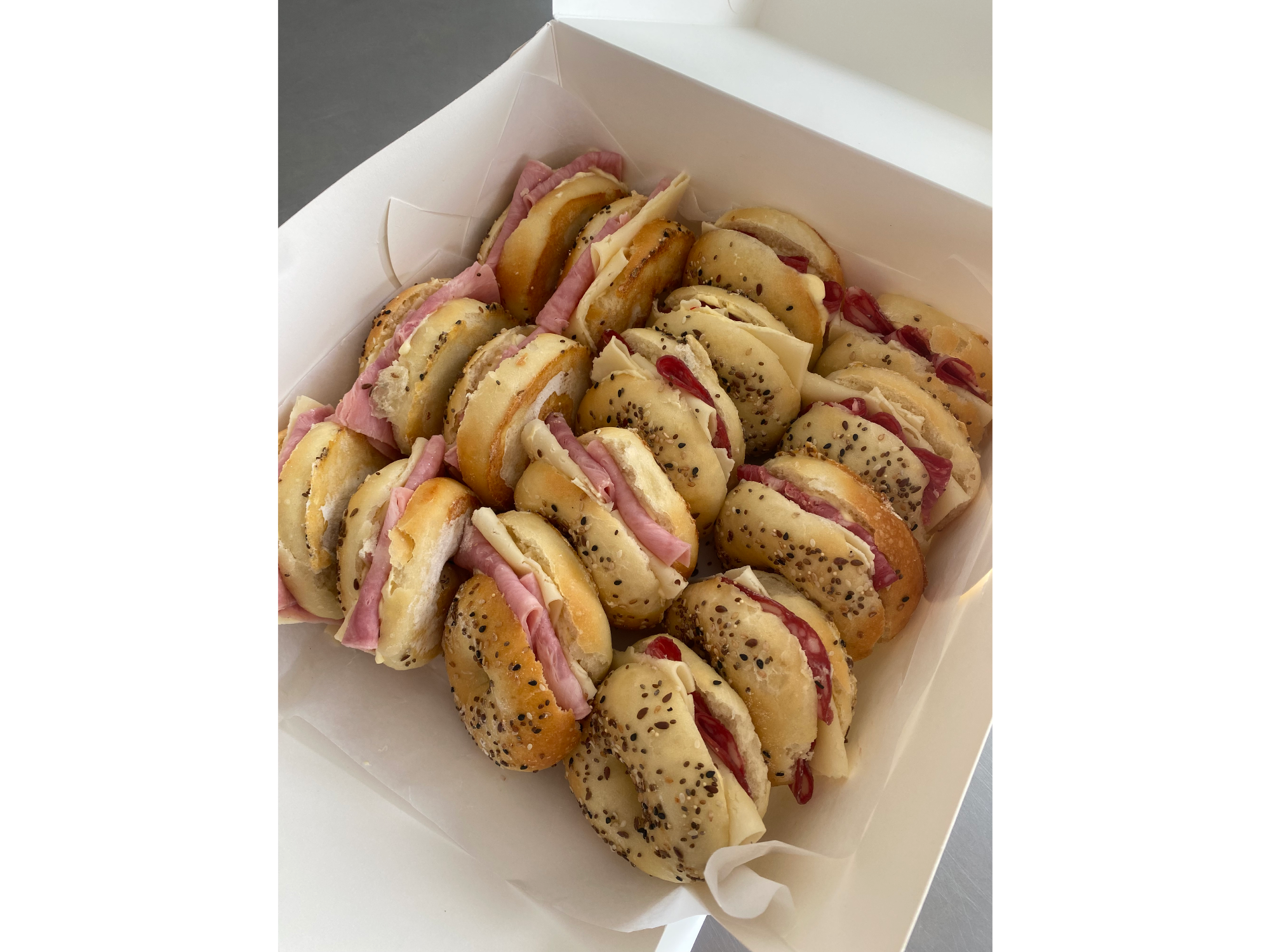 CAJA SANDWICH SURTIDO