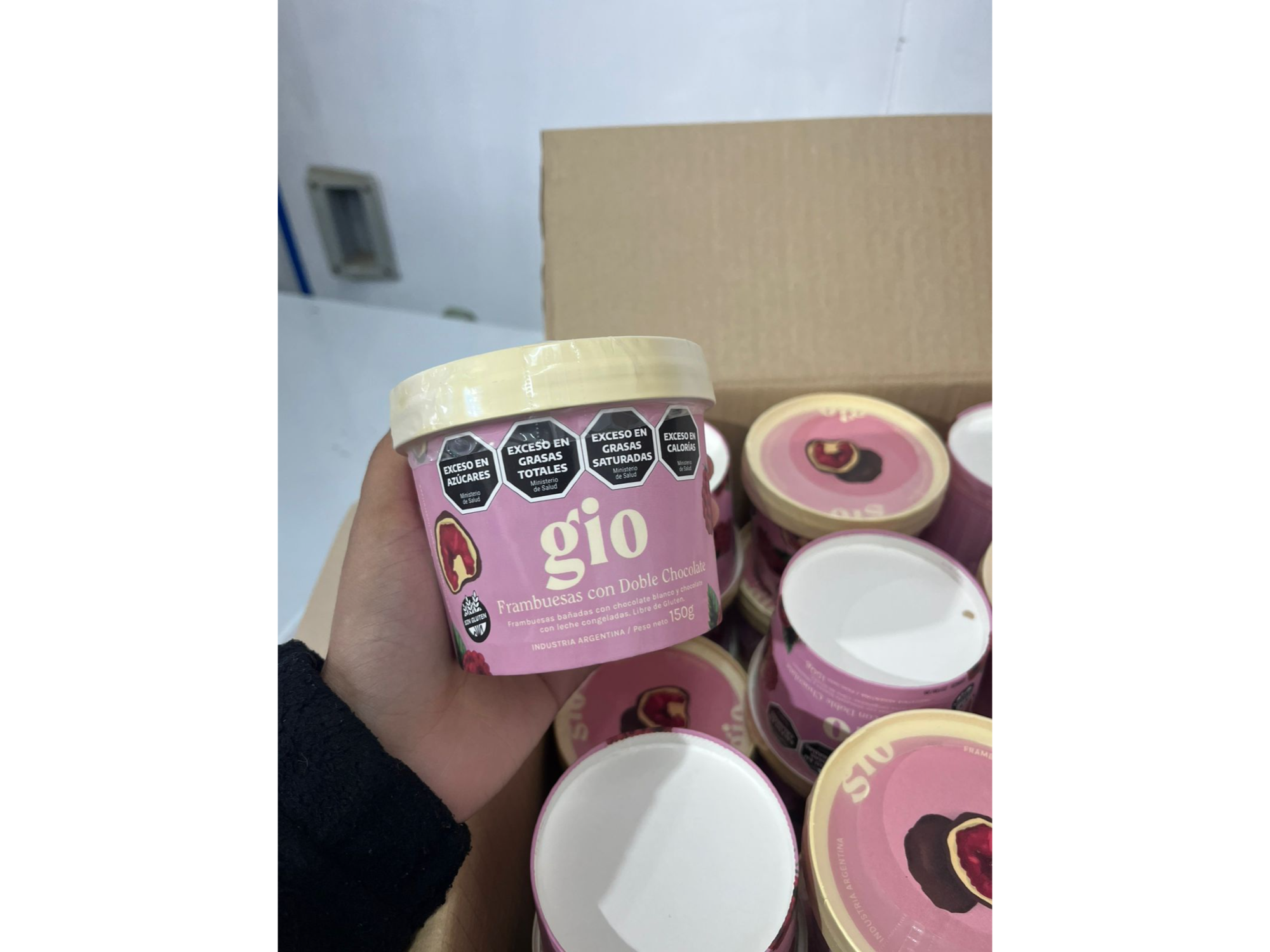 Frambuesa Bañada en Doble Chocolate