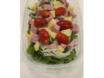 Ensalada Rucula Jamon Huevo  Tomate Cebolla