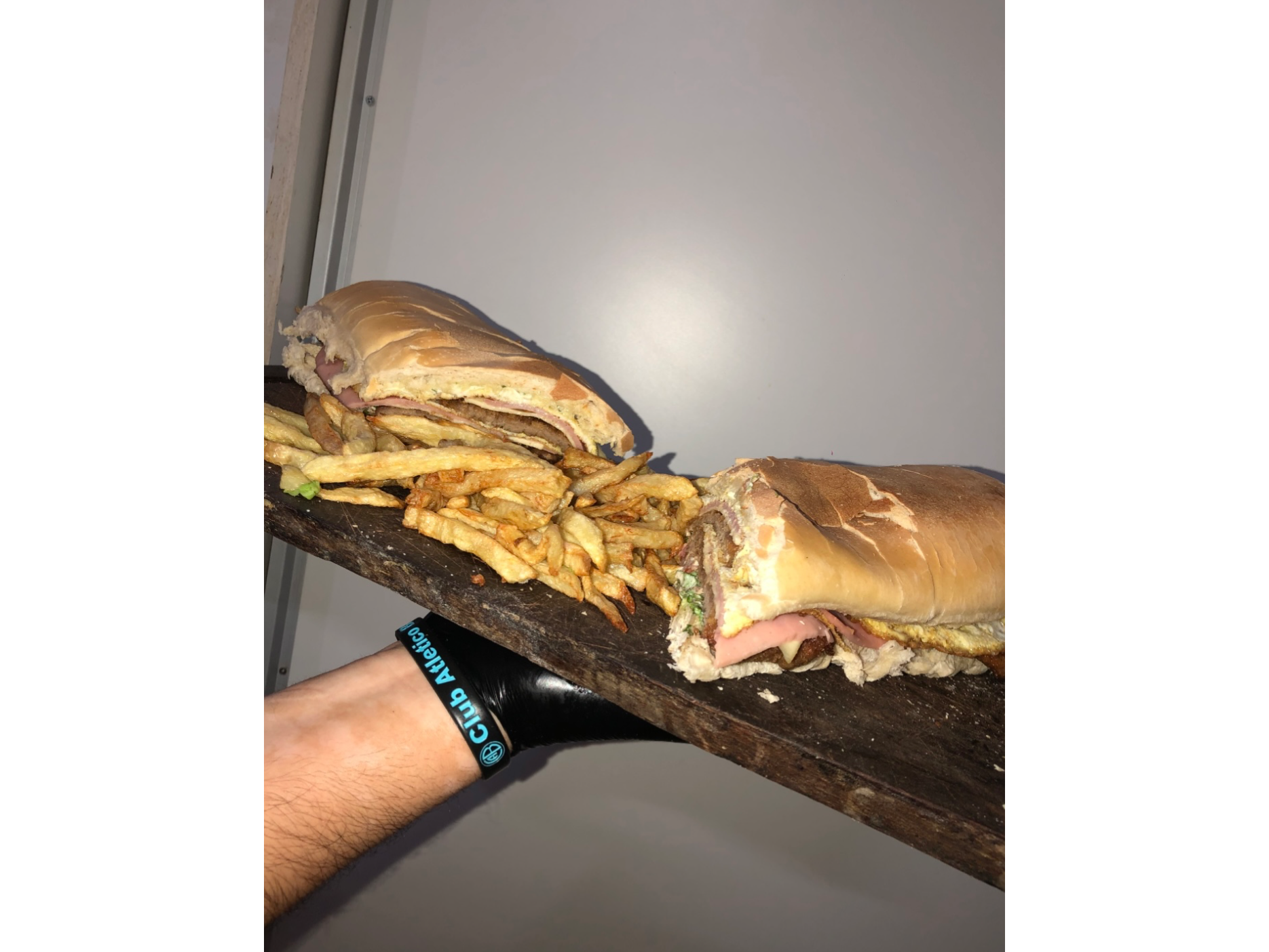 Sandwich de Mila en tira completo