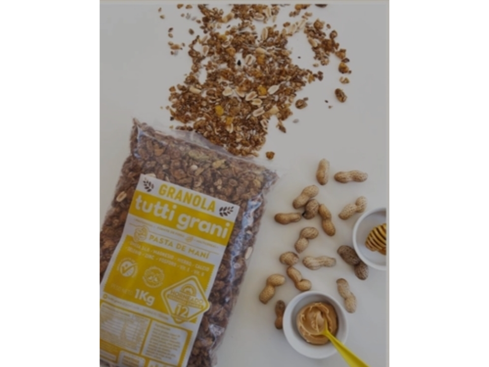 GRANOLA DE PASTA DE MANÍ