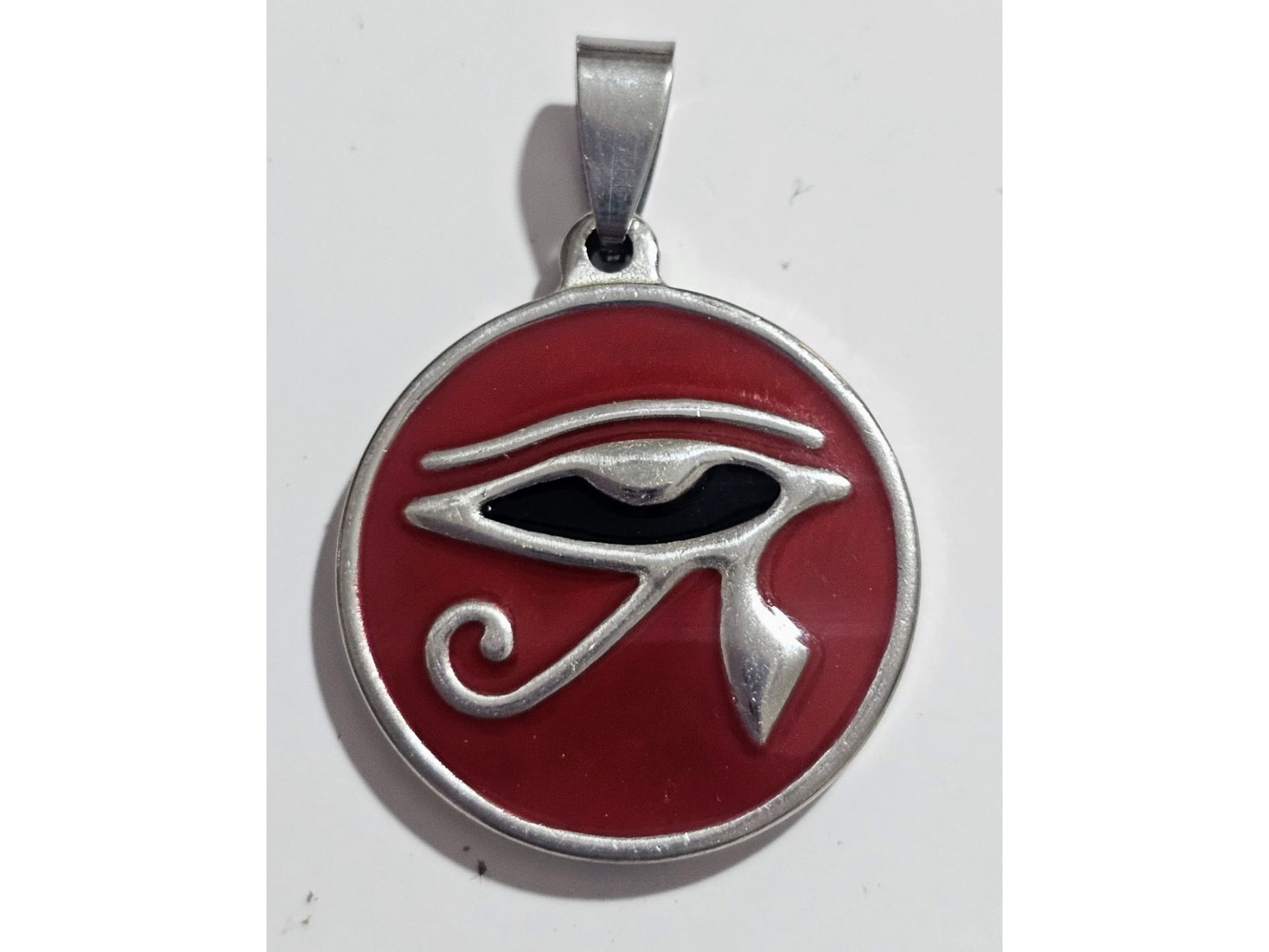 Dije ojo de horus rojo