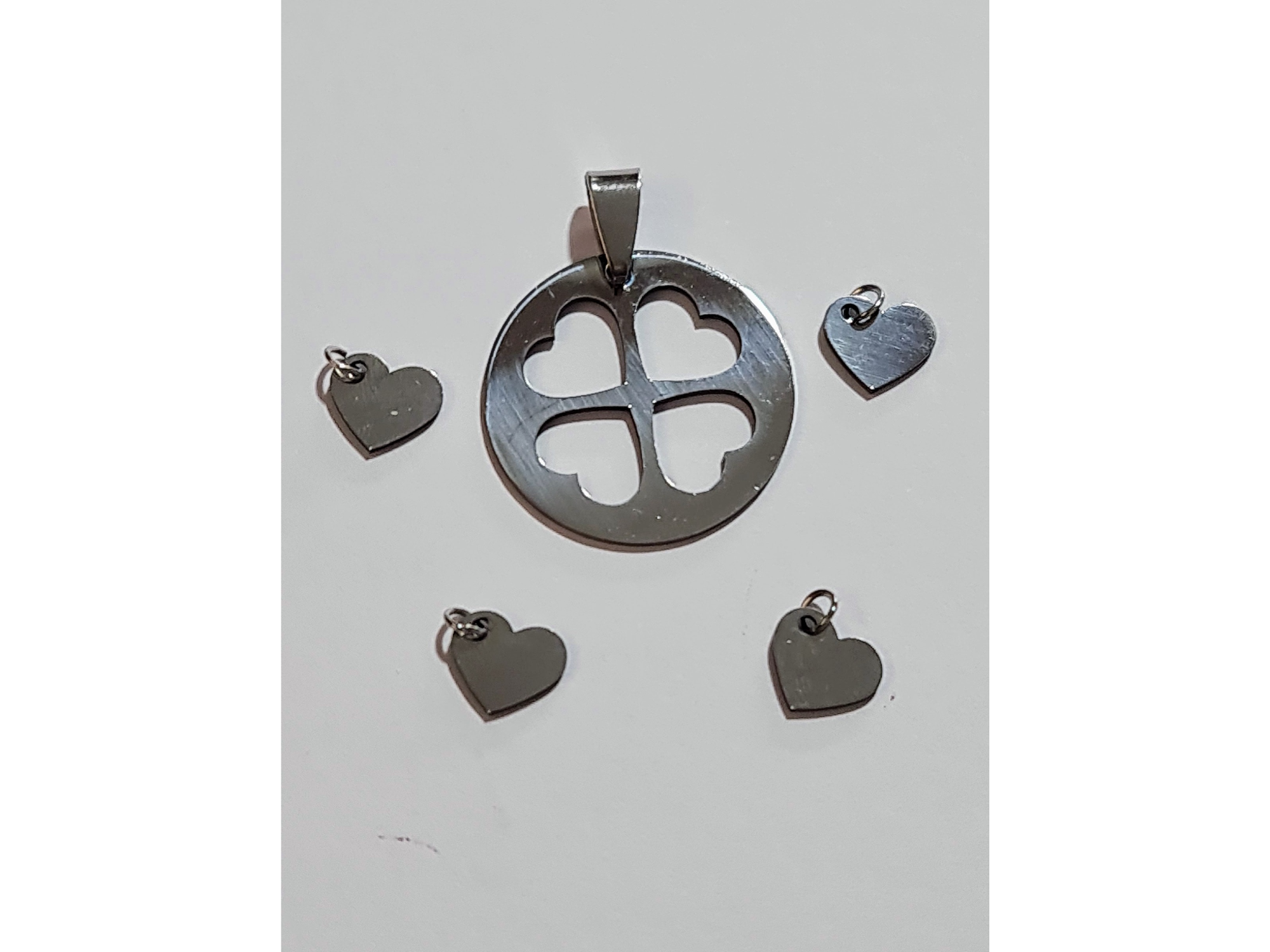 Dije trébol x4 corazones