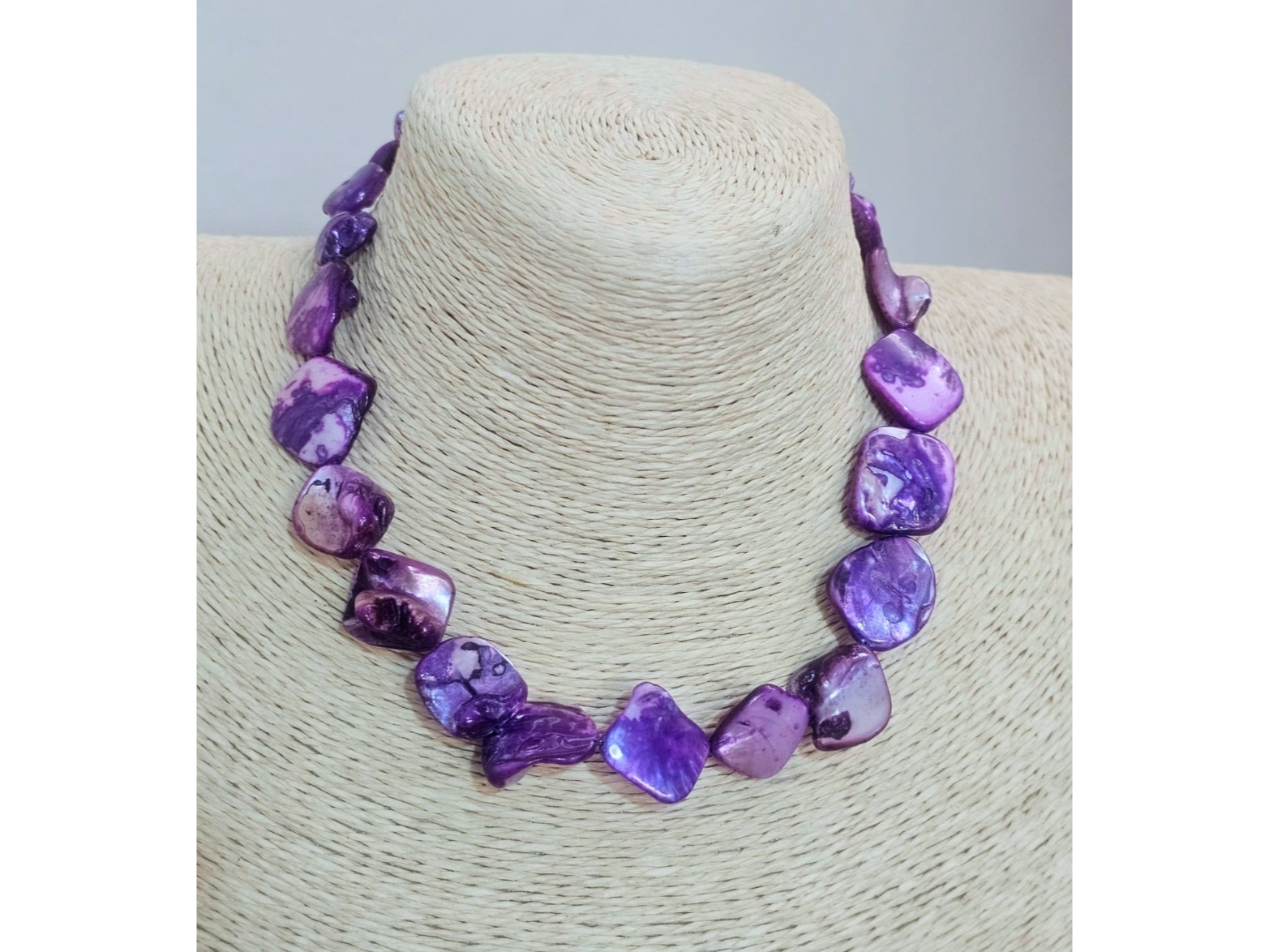 Collar violetta