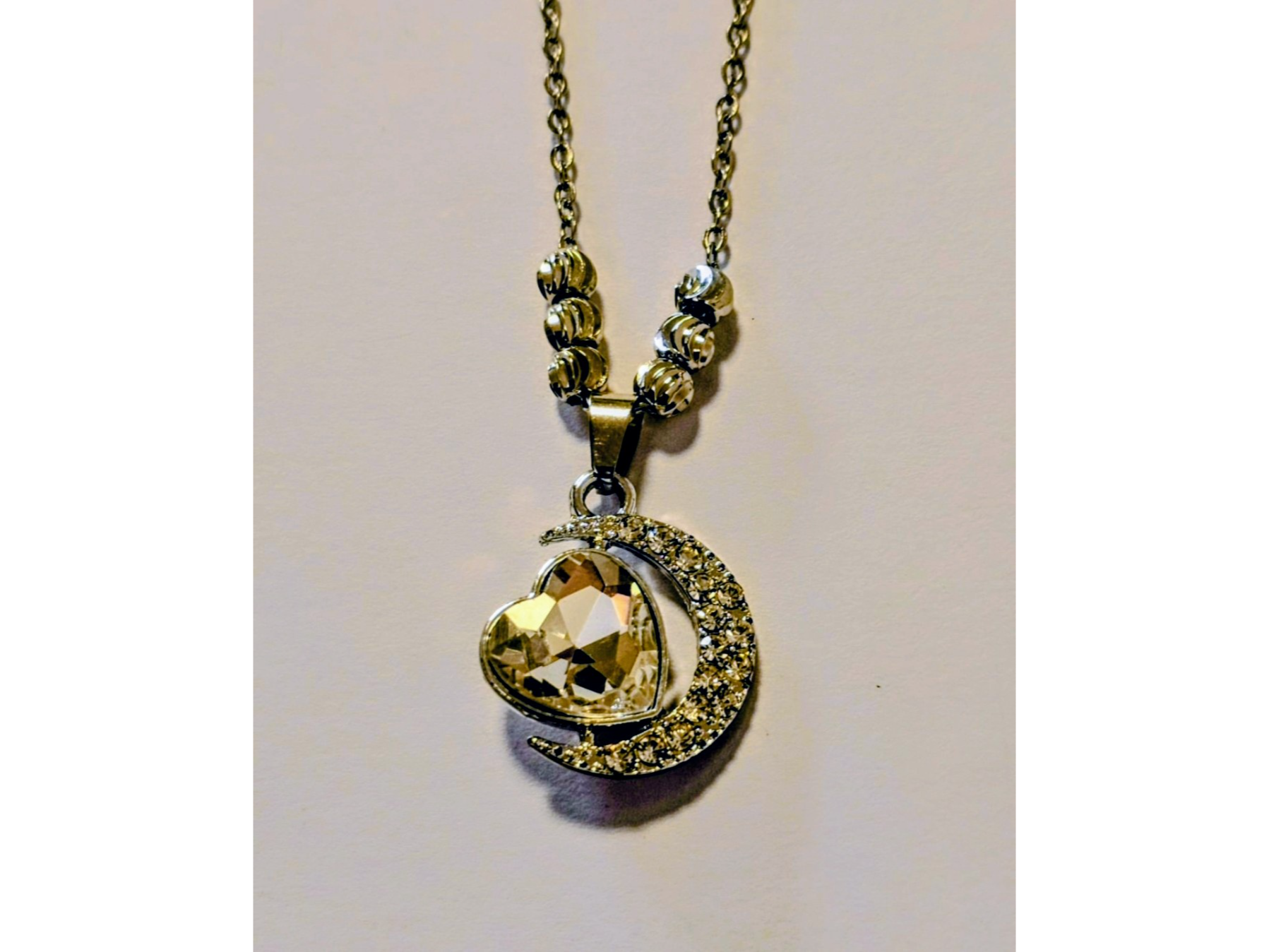 Conjunto luna y corazón