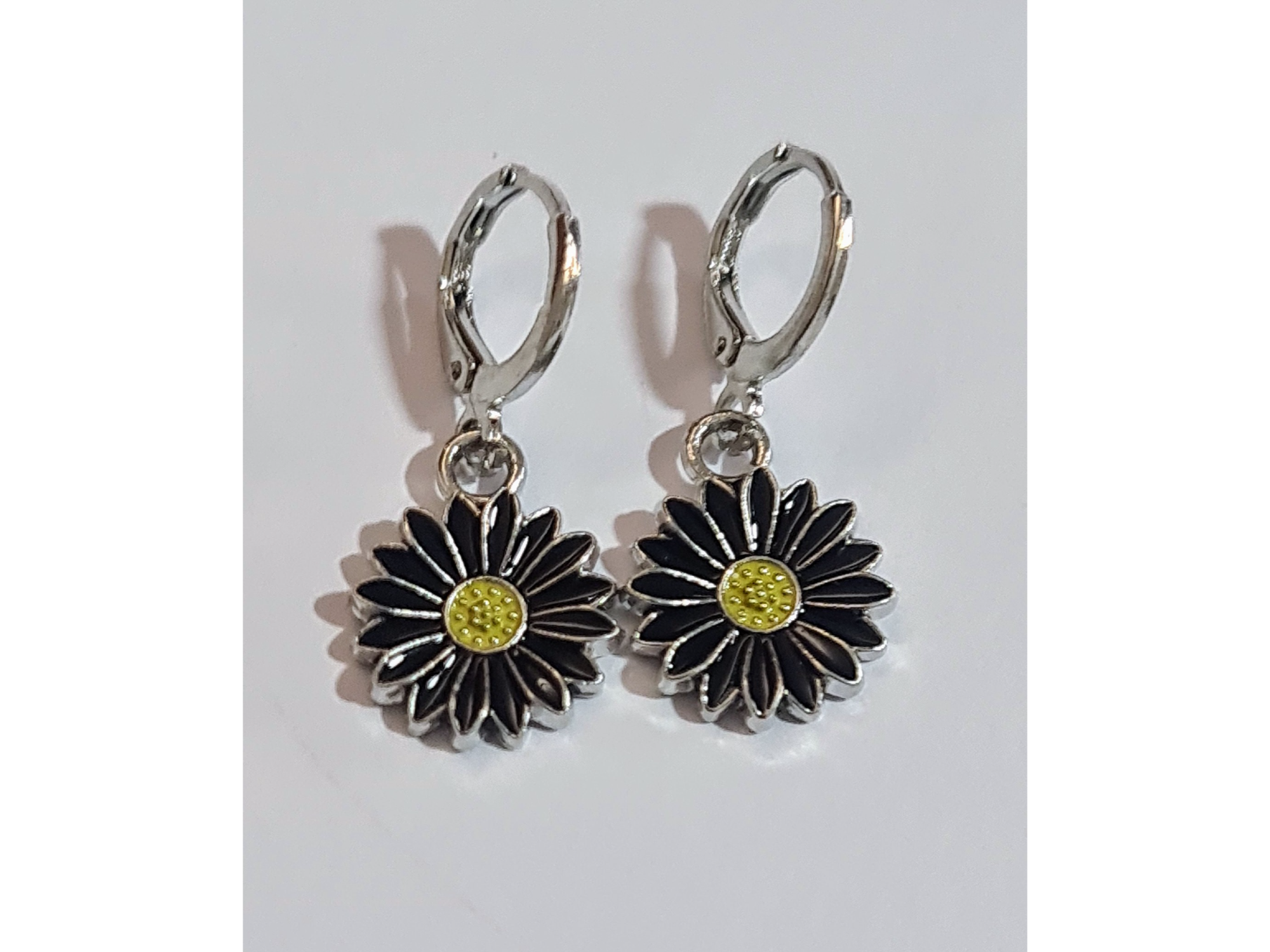 Aros margaritas negro