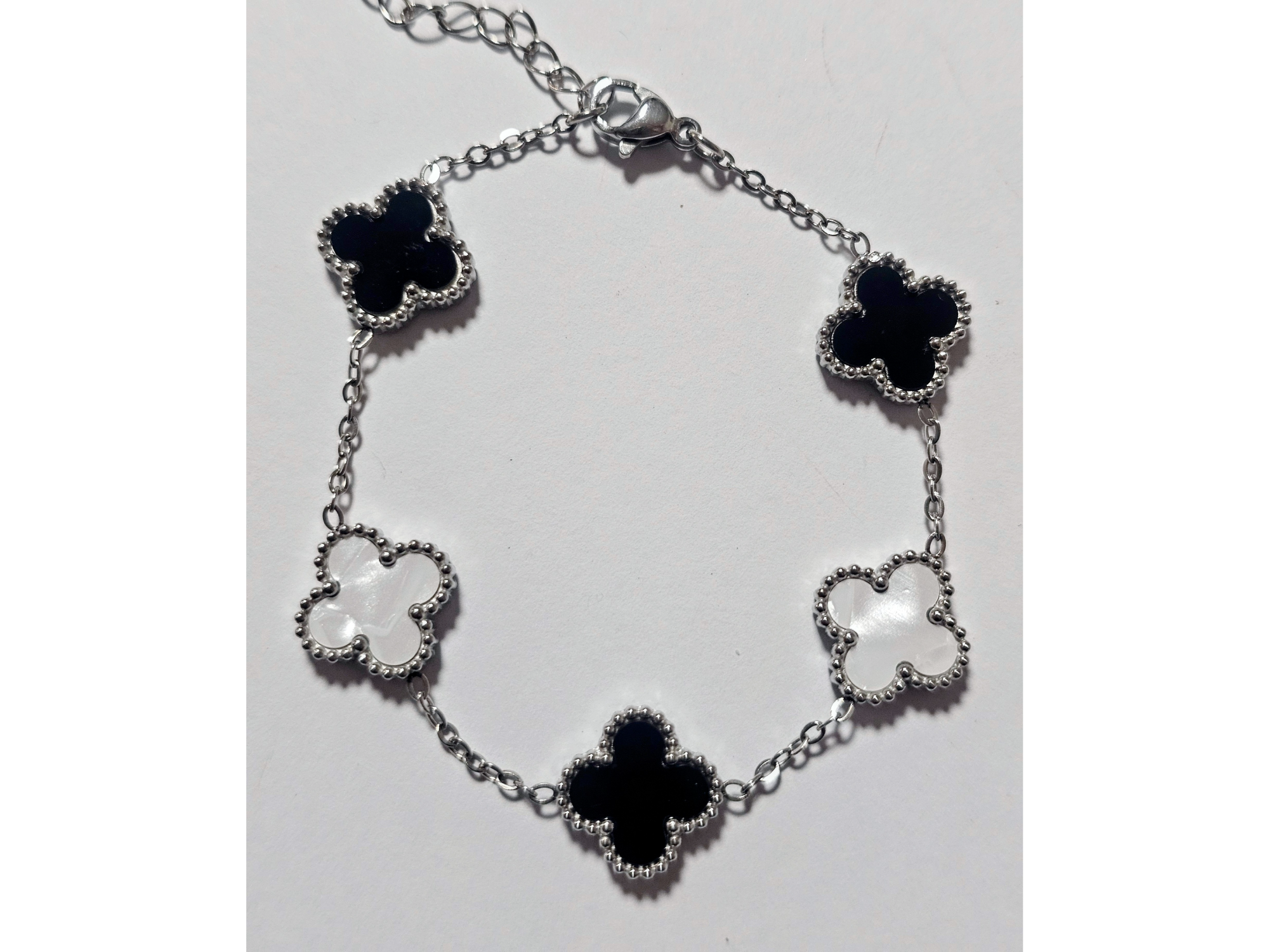 Pulsera trébol