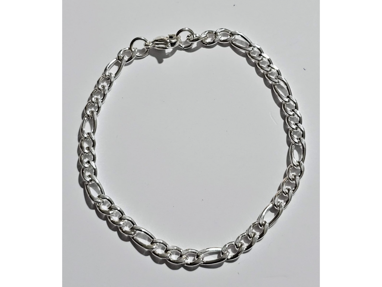 Pulsera chata