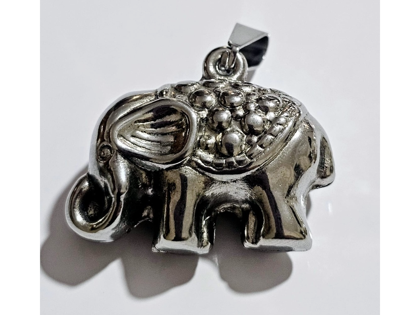 Dije elefante inflado