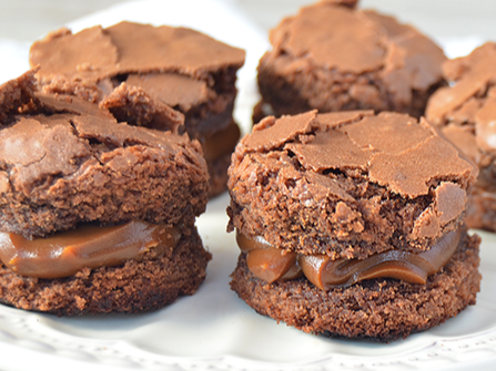 Alfajorcitos de brownie