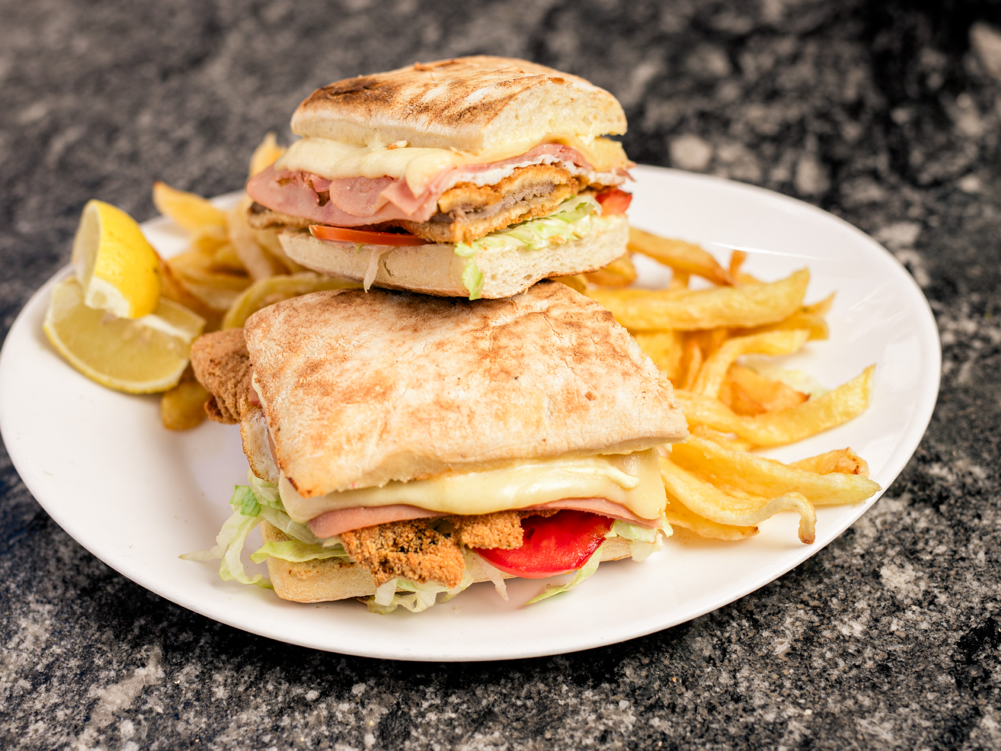 Sandwich de Milanesa Completo