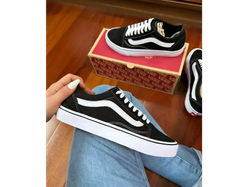 VANS CLASICA