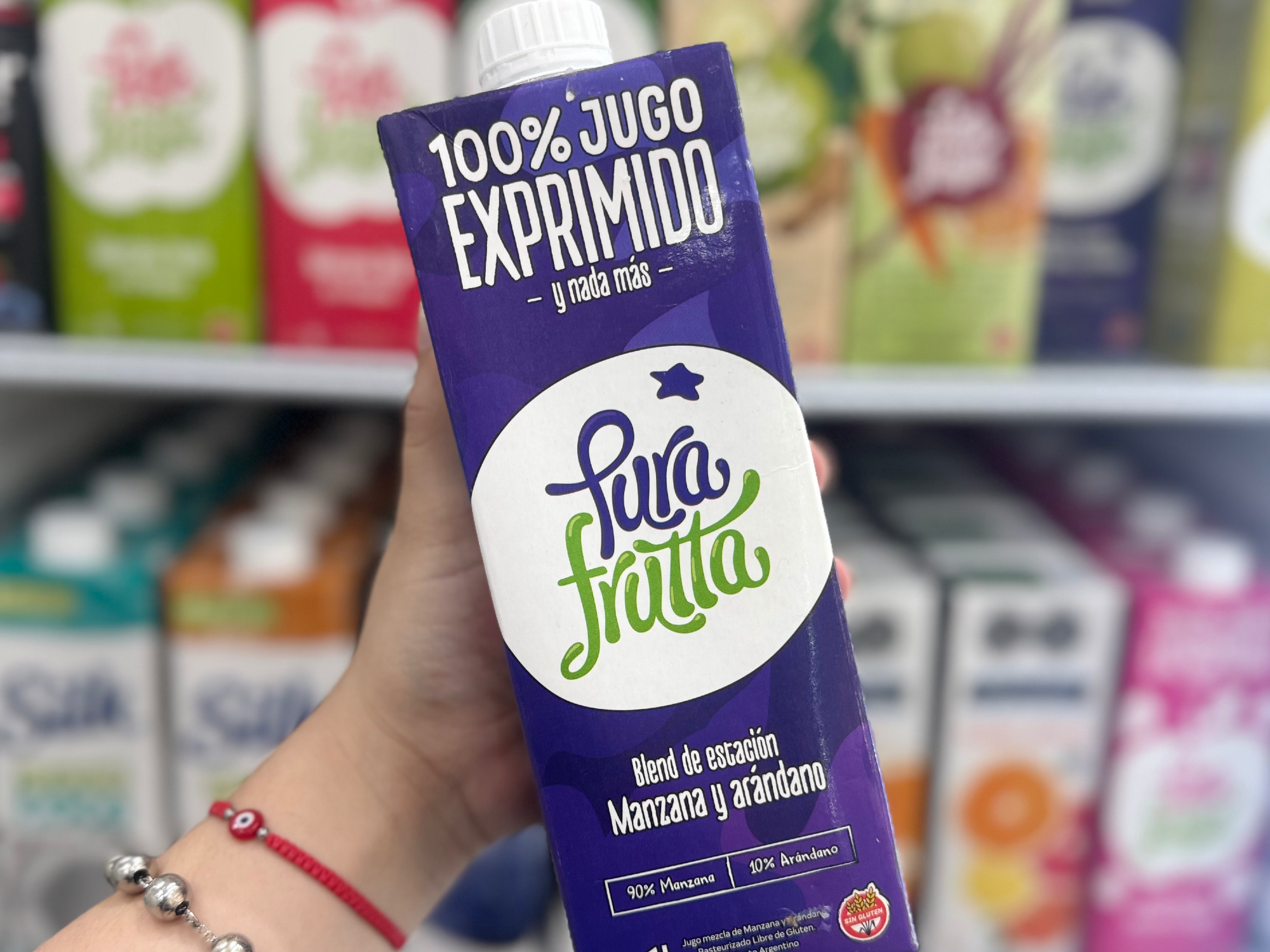 JUGO MANZANA Y ARÁNDANOS