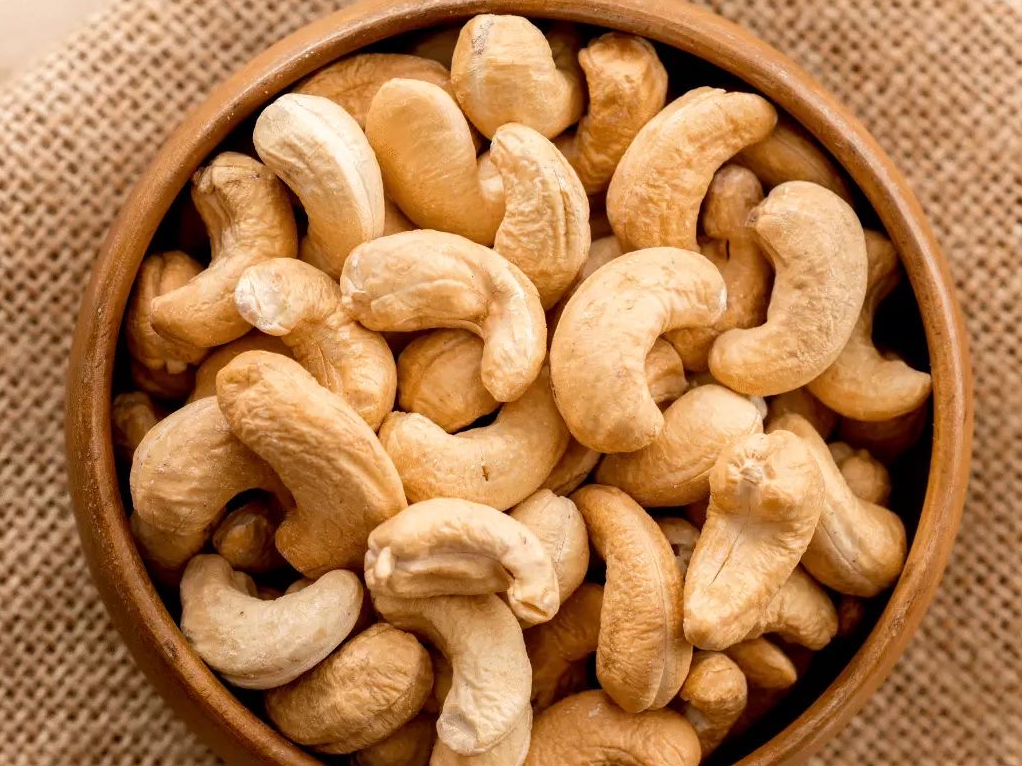 CASTAÑAS DE CAJU CRUDA