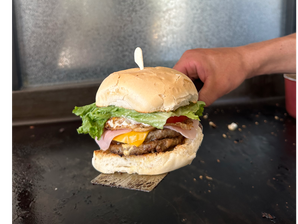 Doble cheeseburger de Sand Burguer