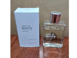 Amodil 22 White Parfum USADO, contenido a la vista