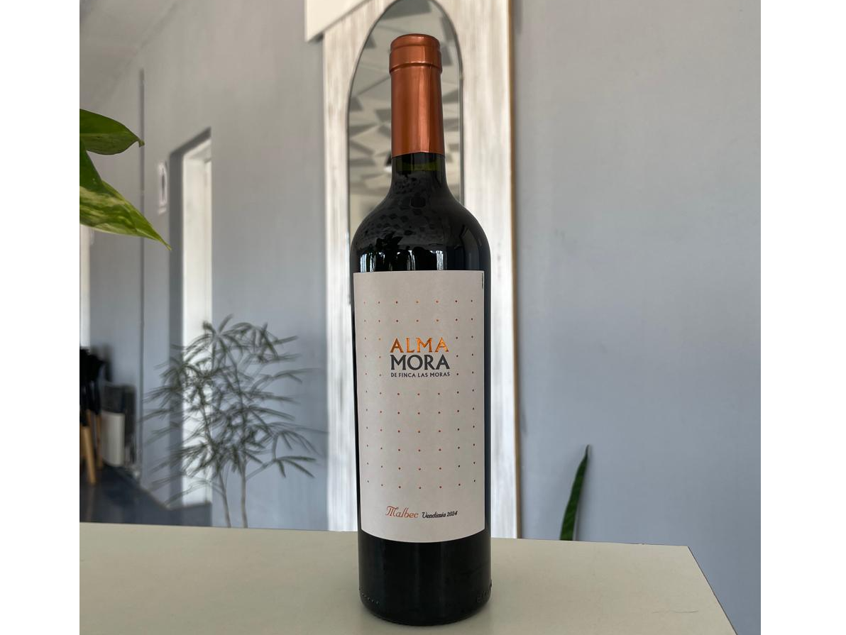 Vino Tinto (Alma mora)