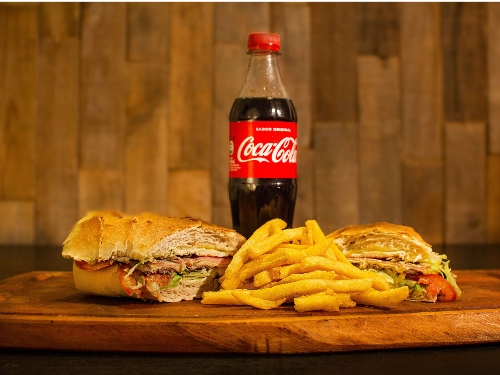 Lomo carne + Coca Cola 500cc ó 1 lata  ANDES ORIGEN 473cc