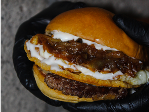 Bunkra Baires Simple de Bunkra Burger