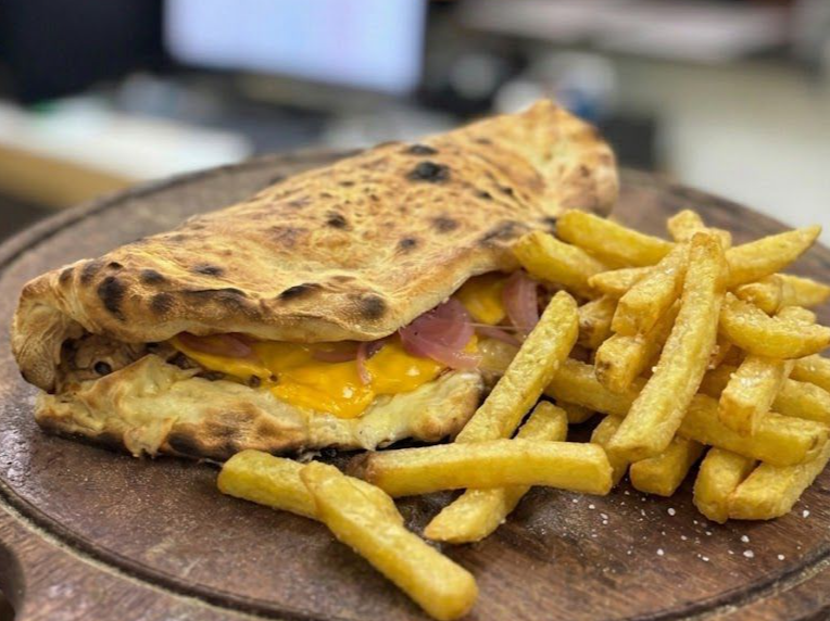 2 Panino de bondiola + Papas