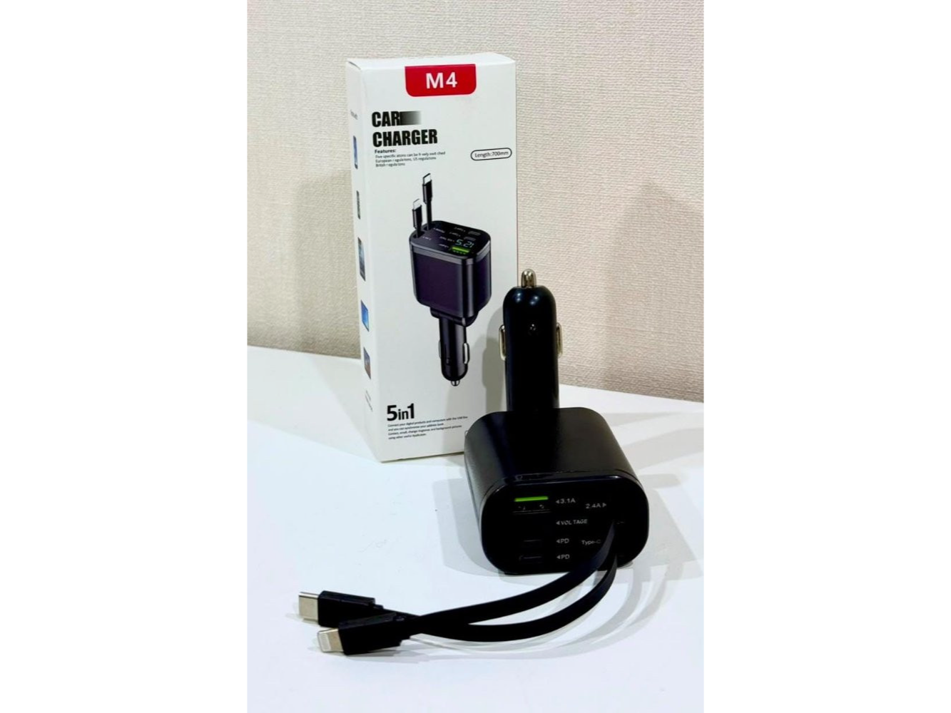 CARGADOR PARA AUTO 5 EN 1 / M4