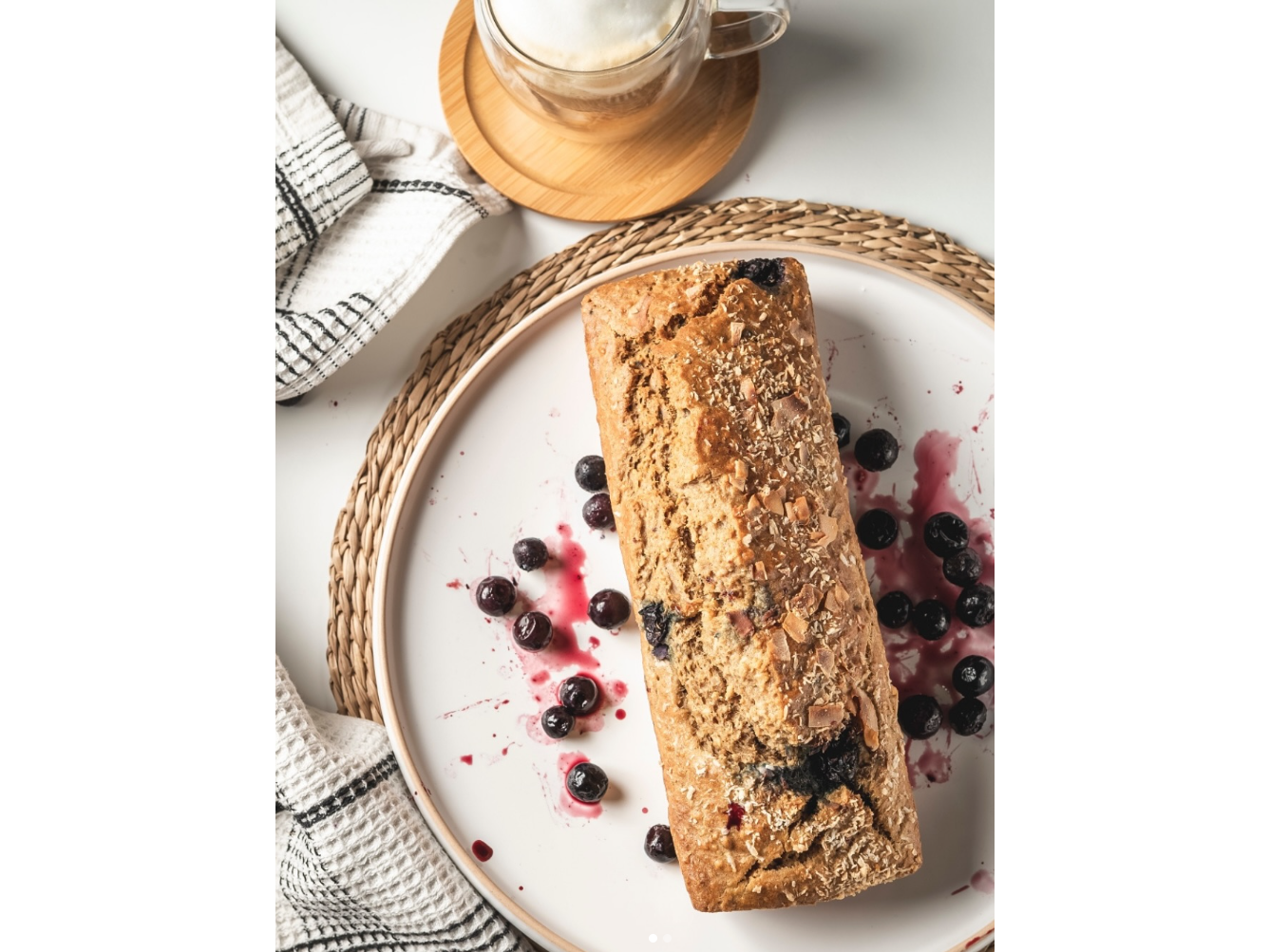 Budín de frutos rojos y coco | Nutriwell