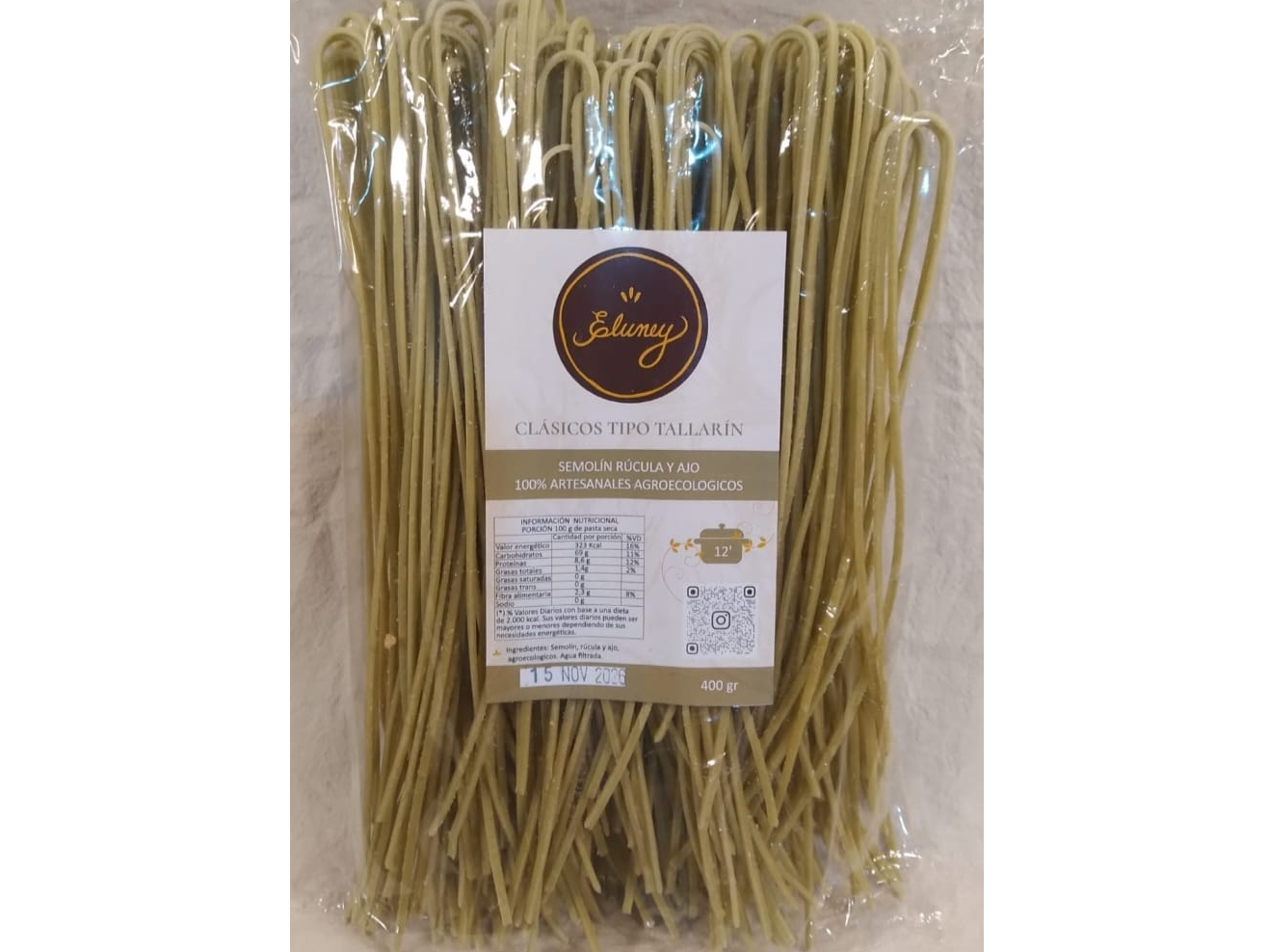 Tallarín semolín, rúcula y ajo