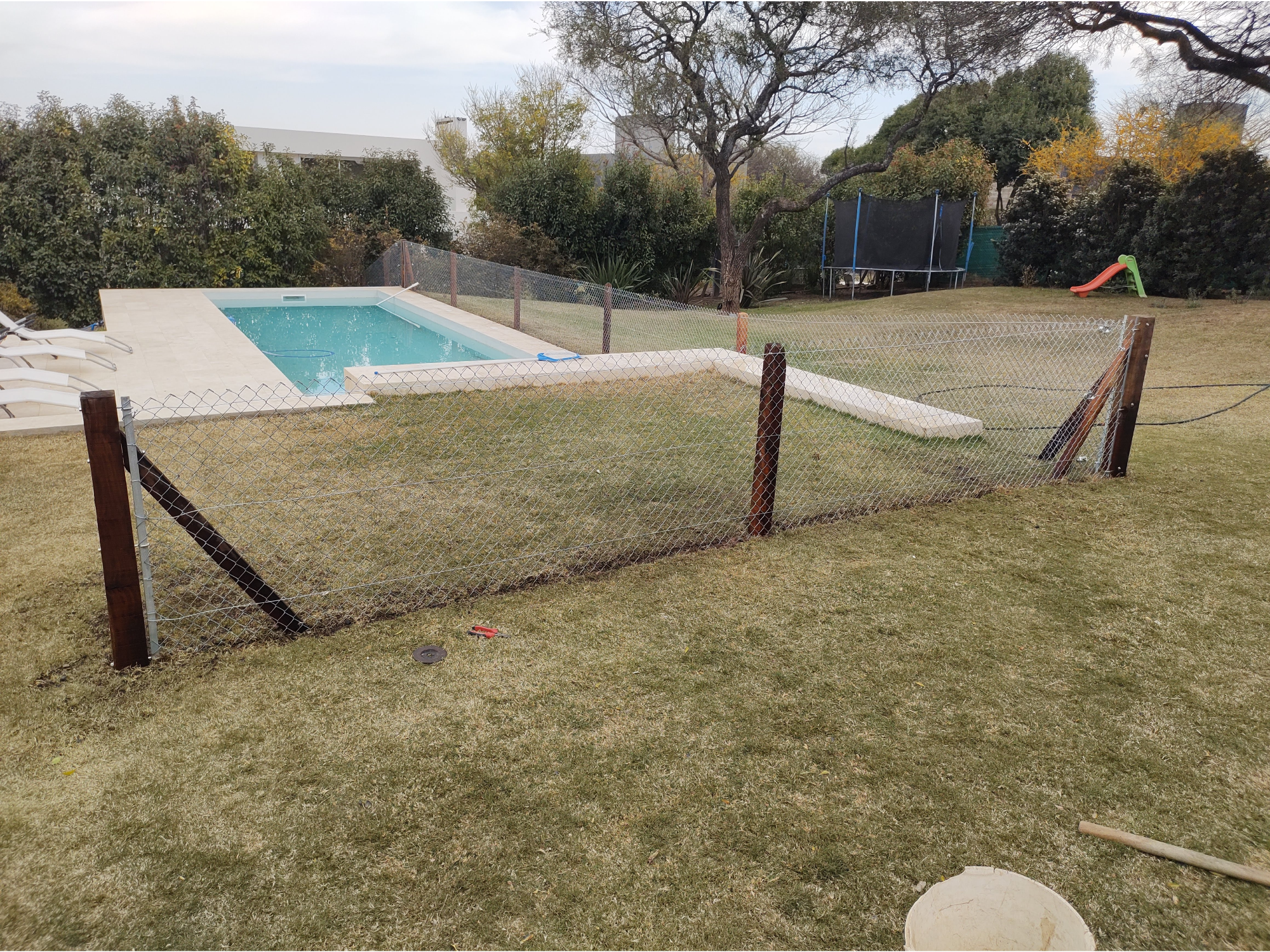 Cerco para pileta alambrado