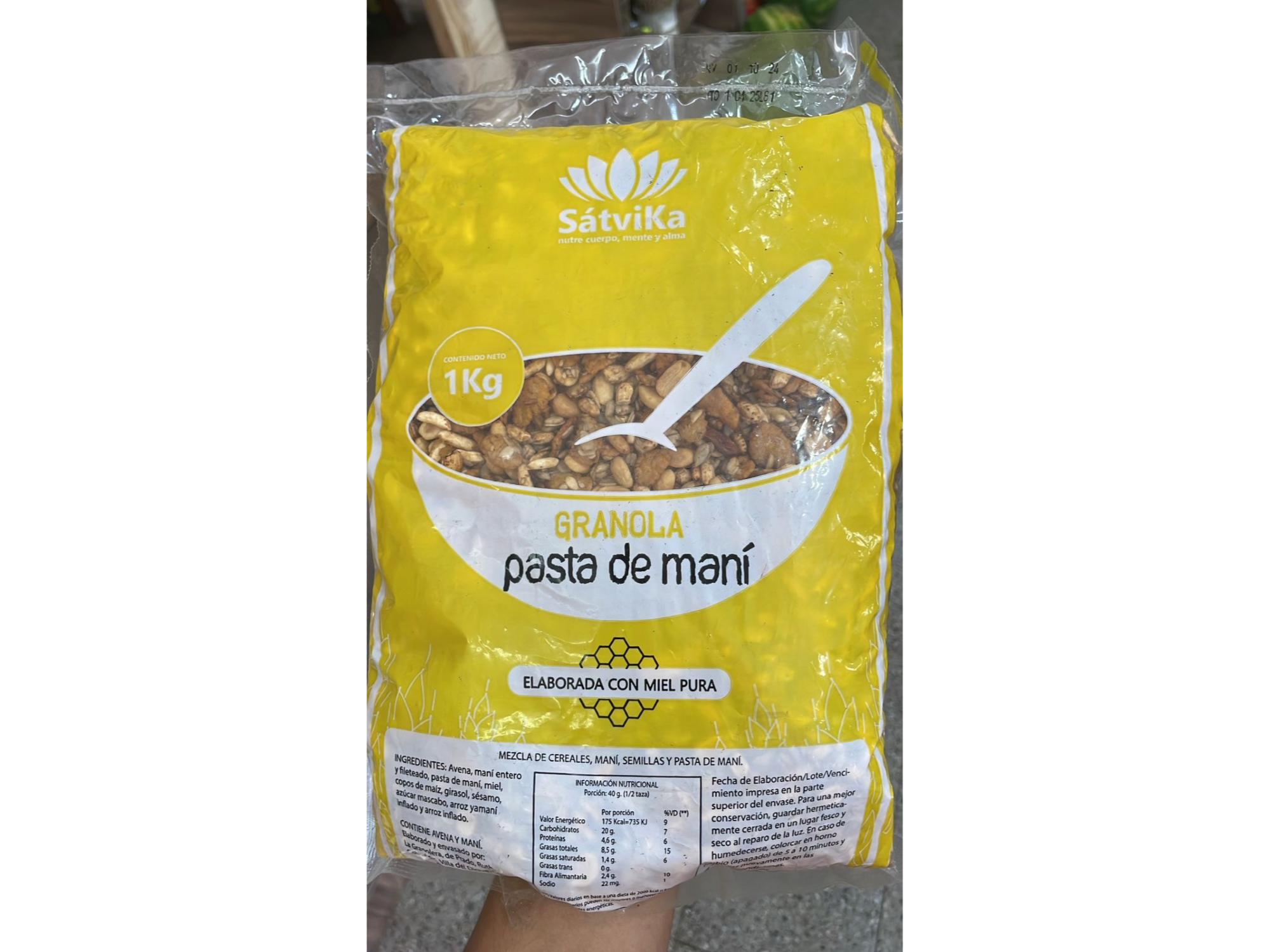 CON PASTA DE MANI