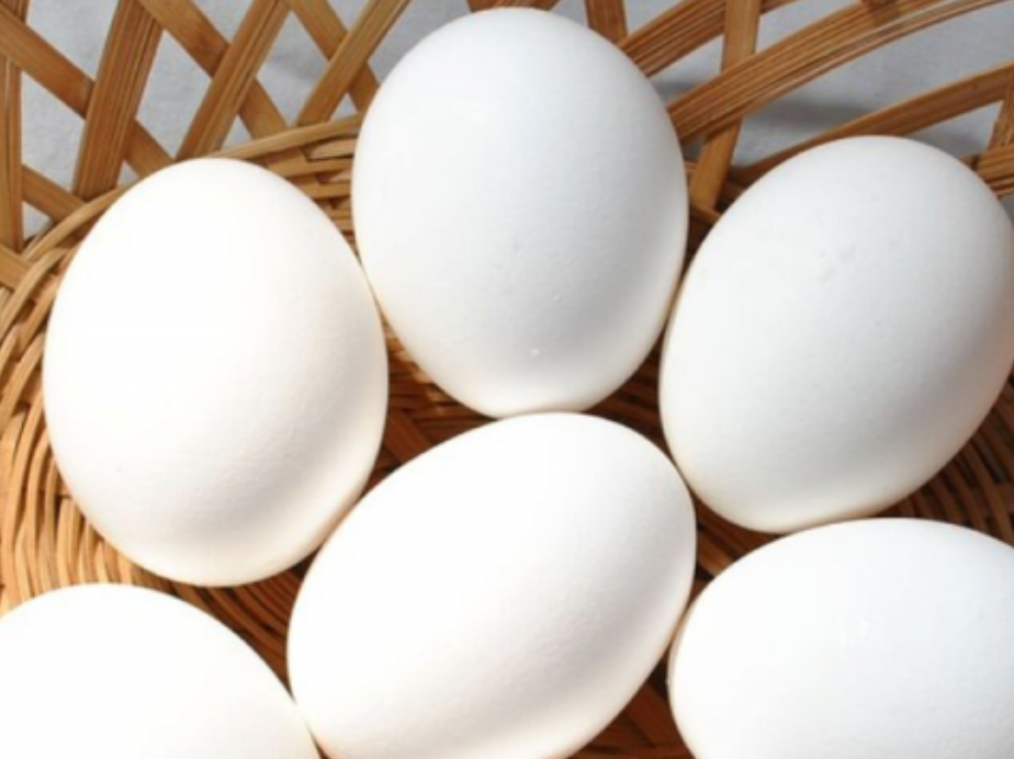 HUEVOS BLANCOS